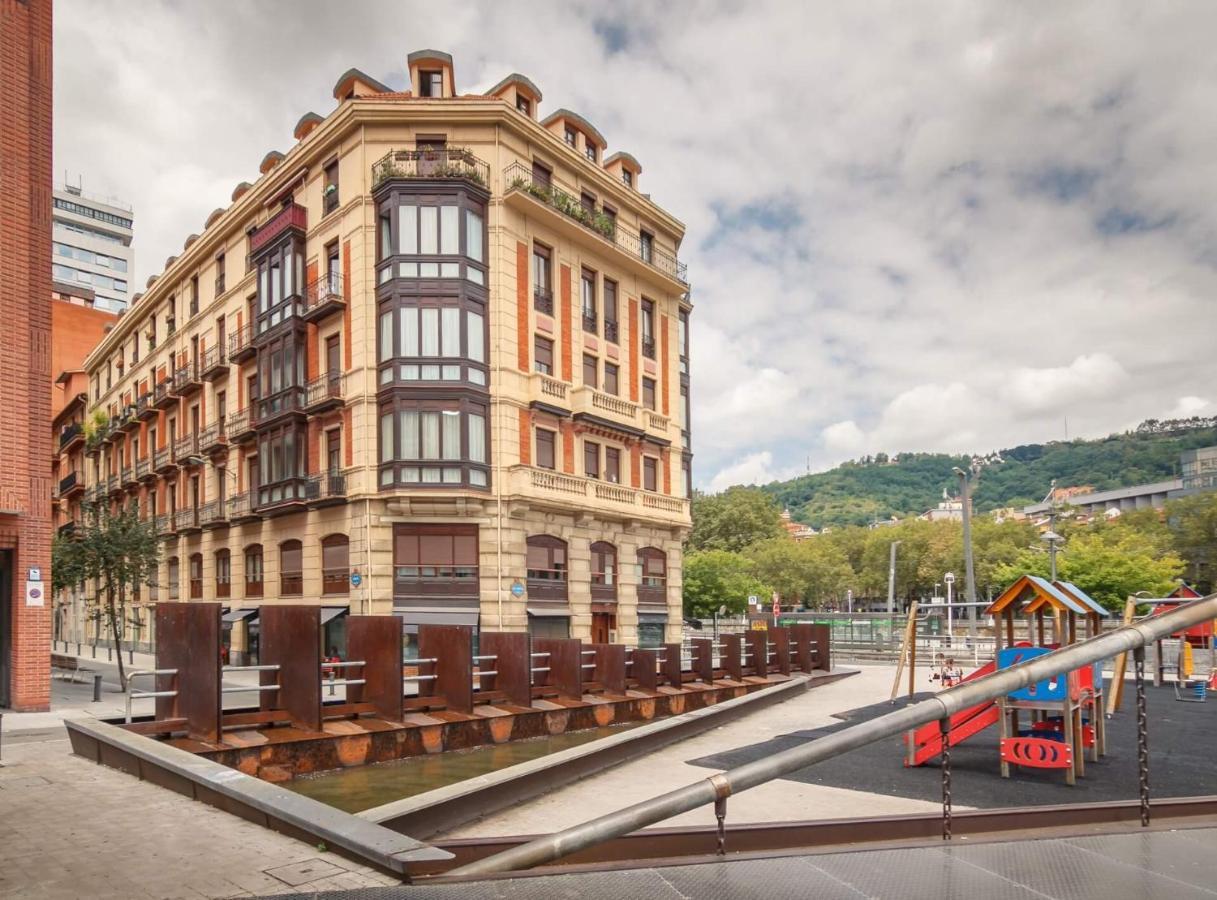 Vivienda Turistica De Prestancia Junto A La Ria De Nervion Більбао Екстер'єр фото
